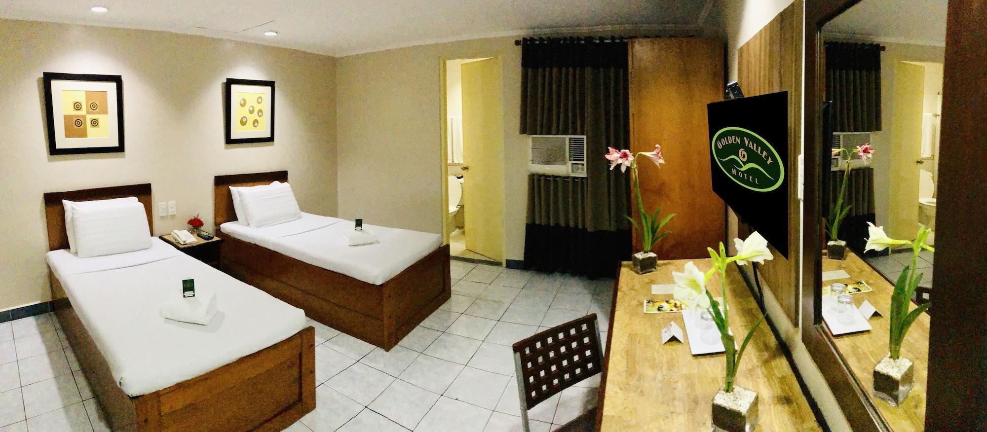 Golden Valley Hotel Себу Экстерьер фото